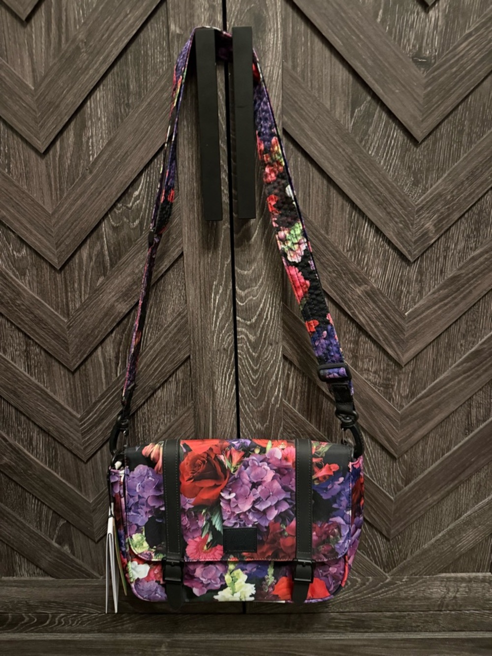 Herschel Retreat Crossbody bag